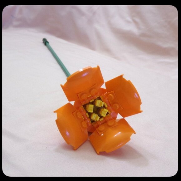 LEGO Botanical Flowers - 1pcs California Poppy - Individual Sale-10280 Fast Ship - Picture 4 of 6